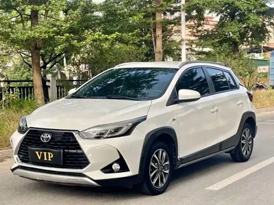 Toyota Yaris L