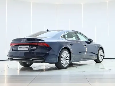 Audi A7L