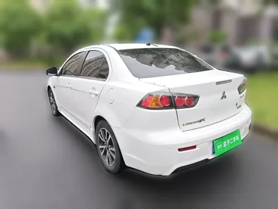 Mitsubishi Lancer EX