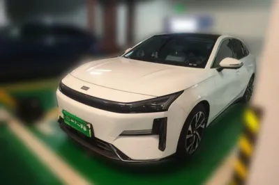 Geely Galaxy L6