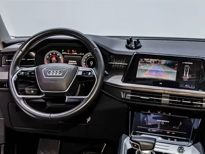 Audi Q6