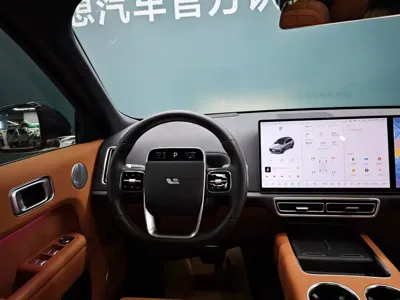 Li Auto Li L8