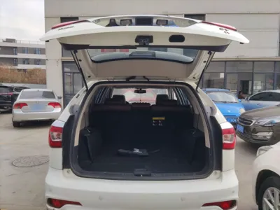 BYD S7