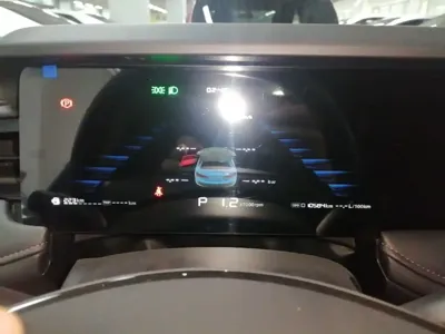 Roewe i5