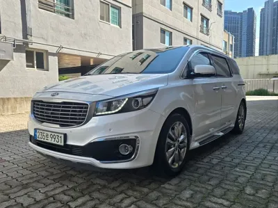 Kia Canival