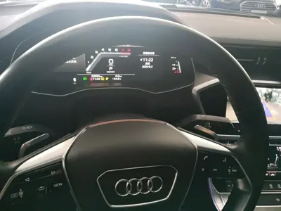 Audi A7L