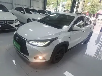 Toyota Yaris L