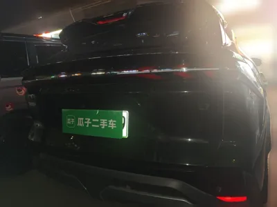 Geely Galaxy L7