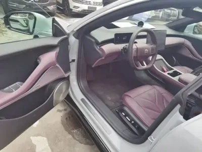 Nio ET5T