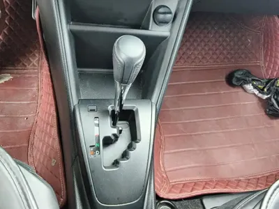 Toyota Yaris L