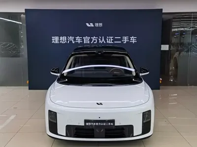Li Auto 理想i8