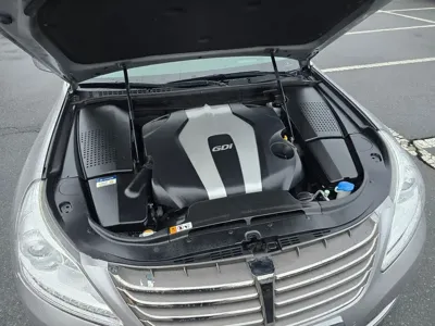 Hyundai Equus