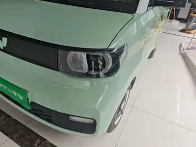 Wuling MINIEV