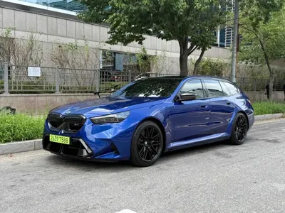 BMW M5