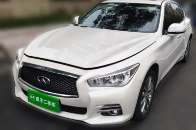 Infiniti Q50L