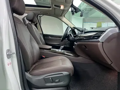 BMW X5 (Import)