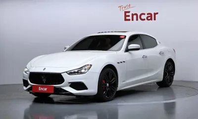 Maserati Ghibli
