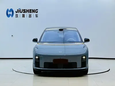 Li Auto 理想i8