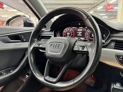 Audi A4 (Import)