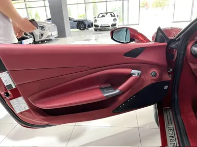 Ferrari F8