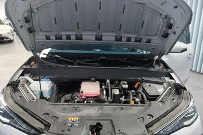 Geely Galaxy E5