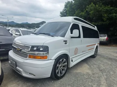 Chevrolet Express Van