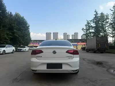 Volkswagen Lamando