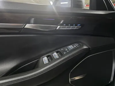 Genesis EQ900