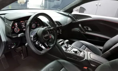 Audi R8