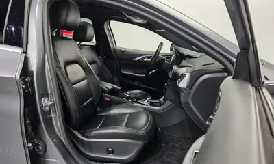 Infiniti Q30