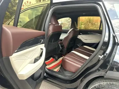 Geely Xingyue L
