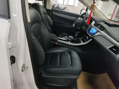 Geely Emgrand GS