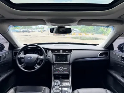 Ford Taurus