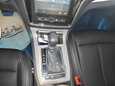 Roewe RX5