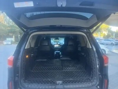 Maxus D90