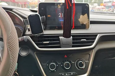 Wuling Hongguang S3