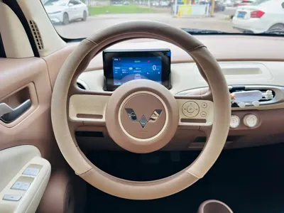 Wuling MINIEV