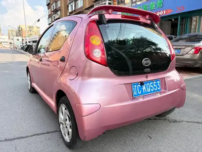 BYD F0