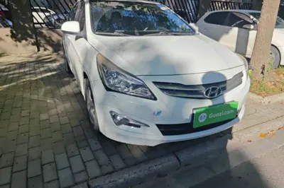 Hyundai Verna (older generation)