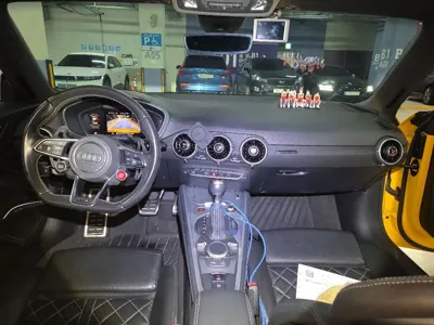 Audi TTS