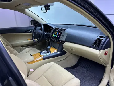 Toyota Reiz