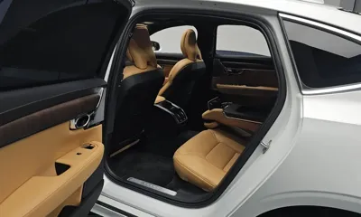 Volvo S90