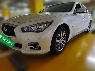 Infiniti Q50L