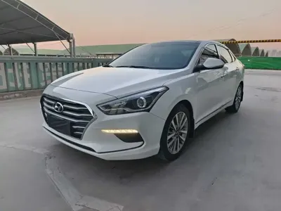 Hyundai Mistra