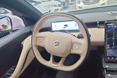 Nio ET5