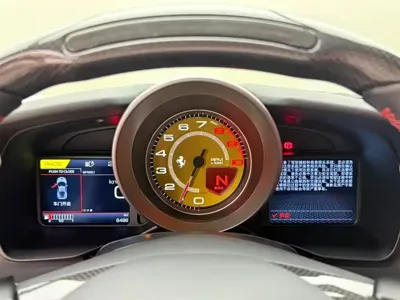 Ferrari F8