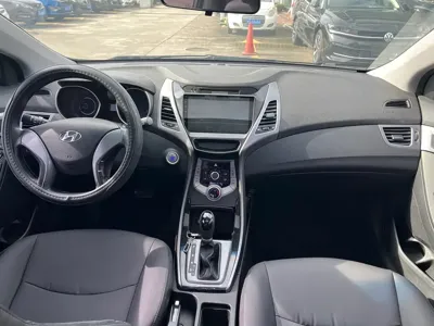 Hyundai Elantra Langdong