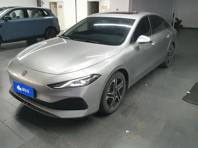 Roewe D7