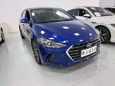 Hyundai Elantra