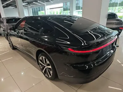 Nio ET7